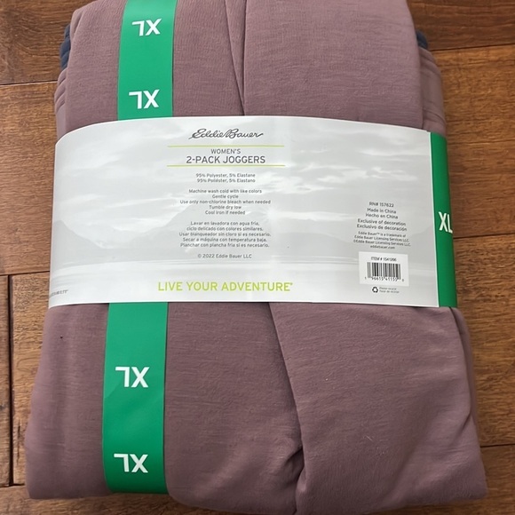 Eddie Bauers Women two Pairs of Fleece Joggers Size XL - Picture 9 of 11